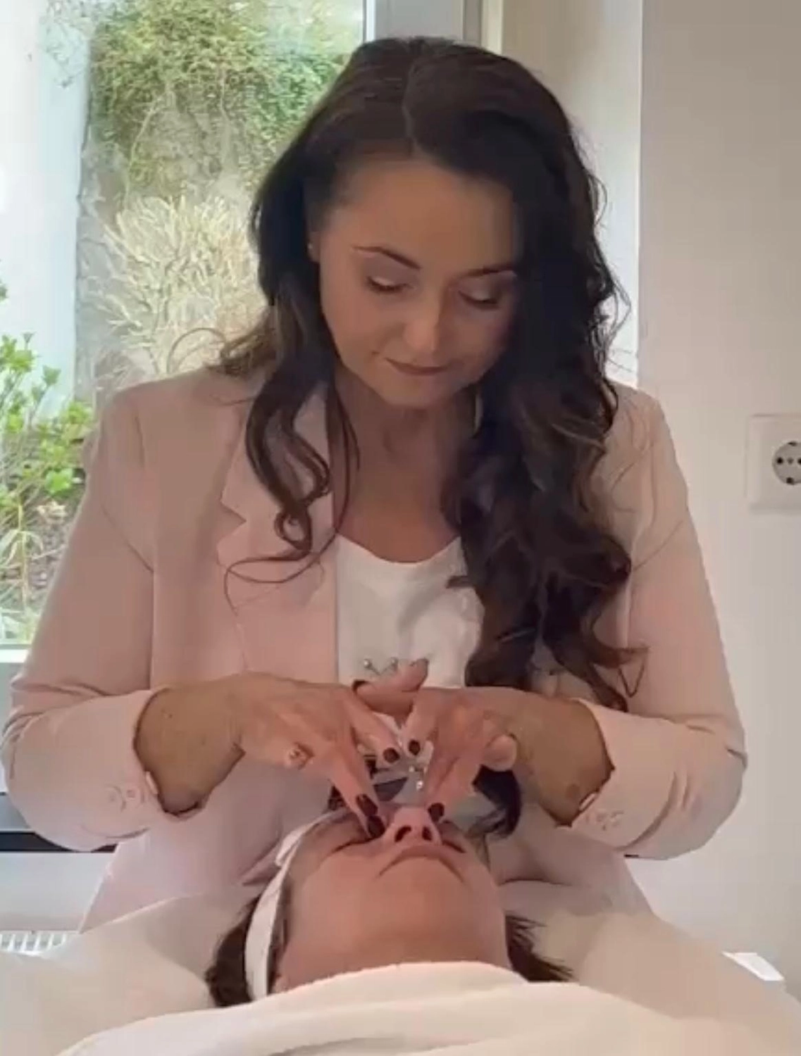 Spirit of Beauty – Beate Heinig – Wellness- und Schönheitssalon – Gesichtsbehandlung